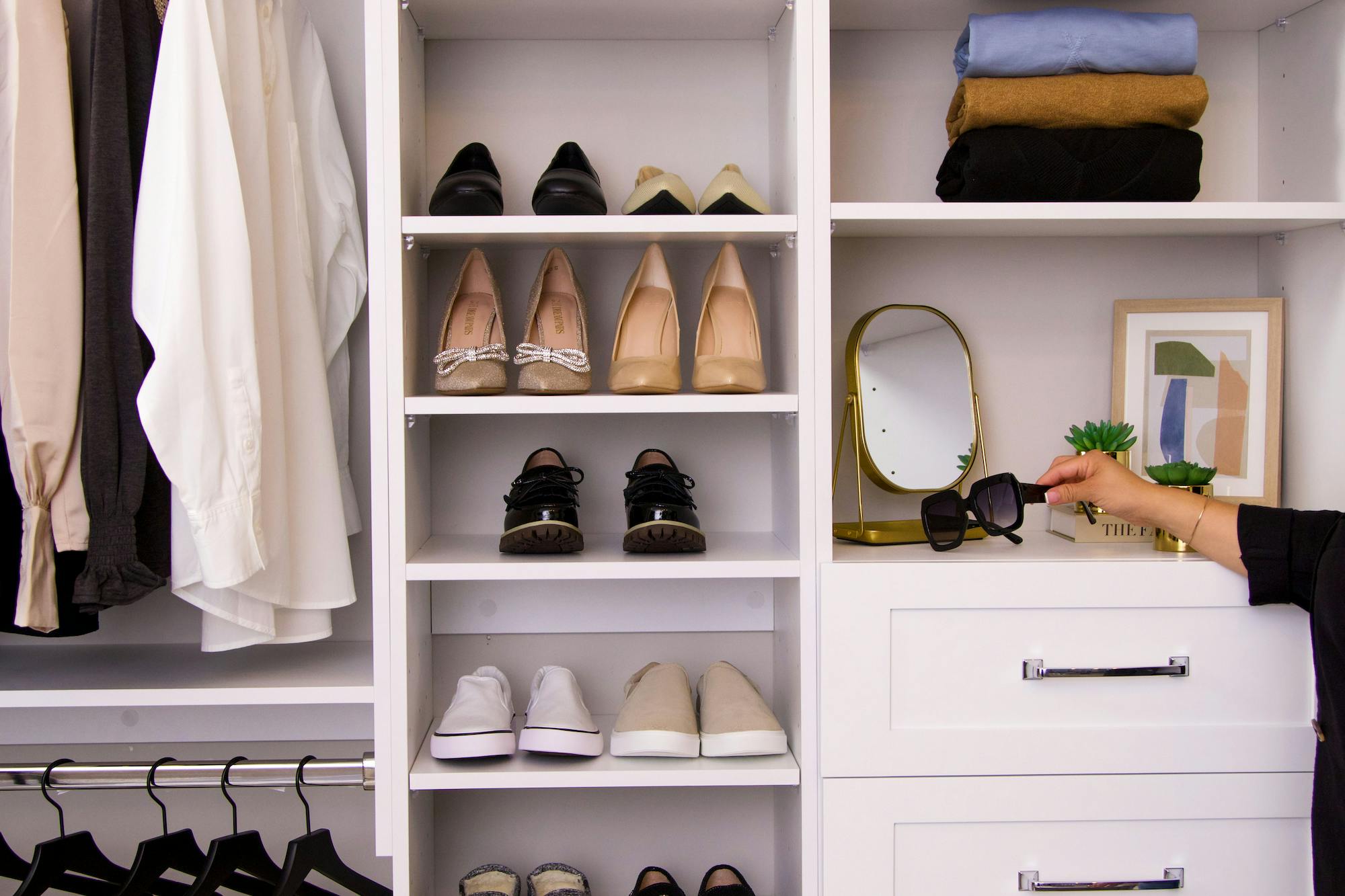 Shoe storage in closet